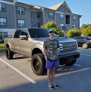 Meet your Posher, Brad